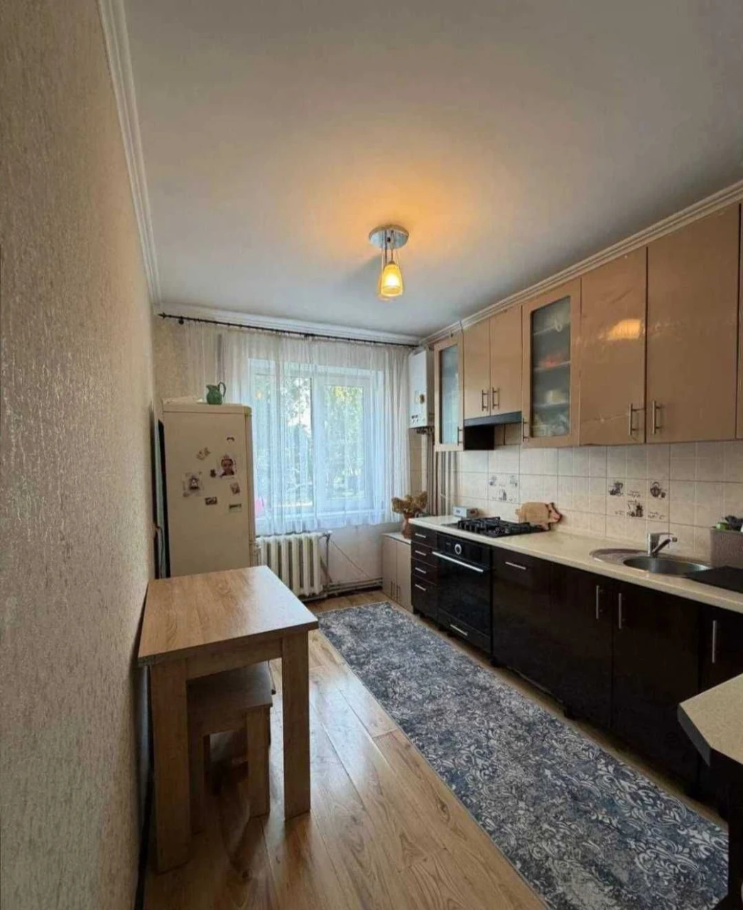 Продам 3-кімнатну квартиру ( ВІД ВЛАСНИКА - БЕЗ КОМІСІЇ) рай
