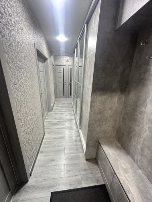 Sale of a luxurious 3-bedroom apartment