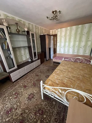 Новинка!Продам 2 кімнатну квартиру біля Парка Олександрія ,