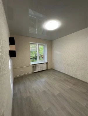 2-кімнатна сталінка | 55,3 м² | Цегляний будинок | Біля парк