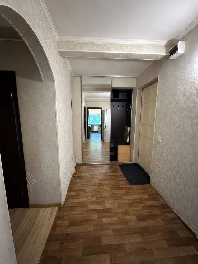 2-кімнатна сталінка | 55,3 м² | Цегляний будинок | Біля парк