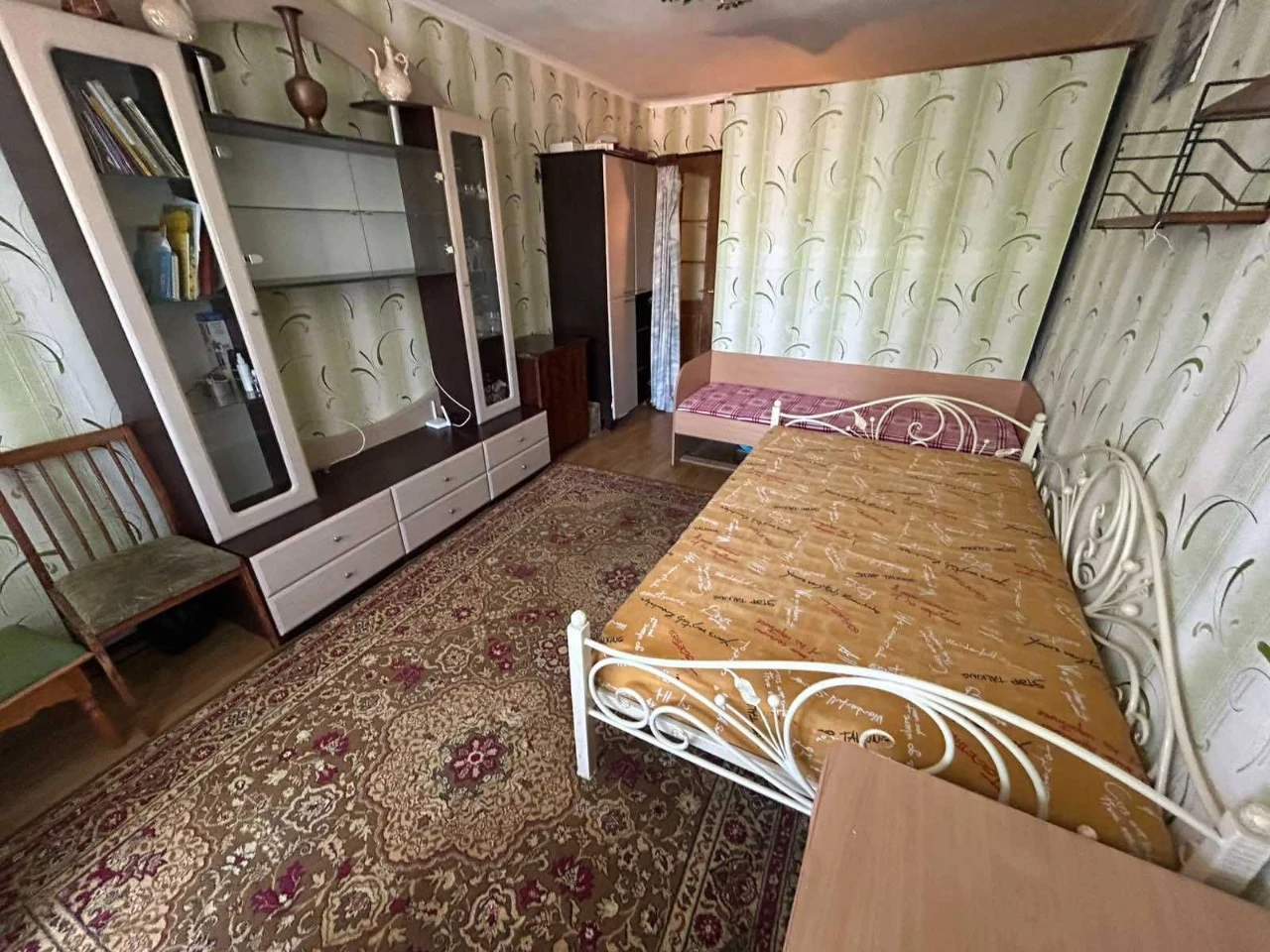 Продаж 2 к квартири поруч з парком Олександрія!