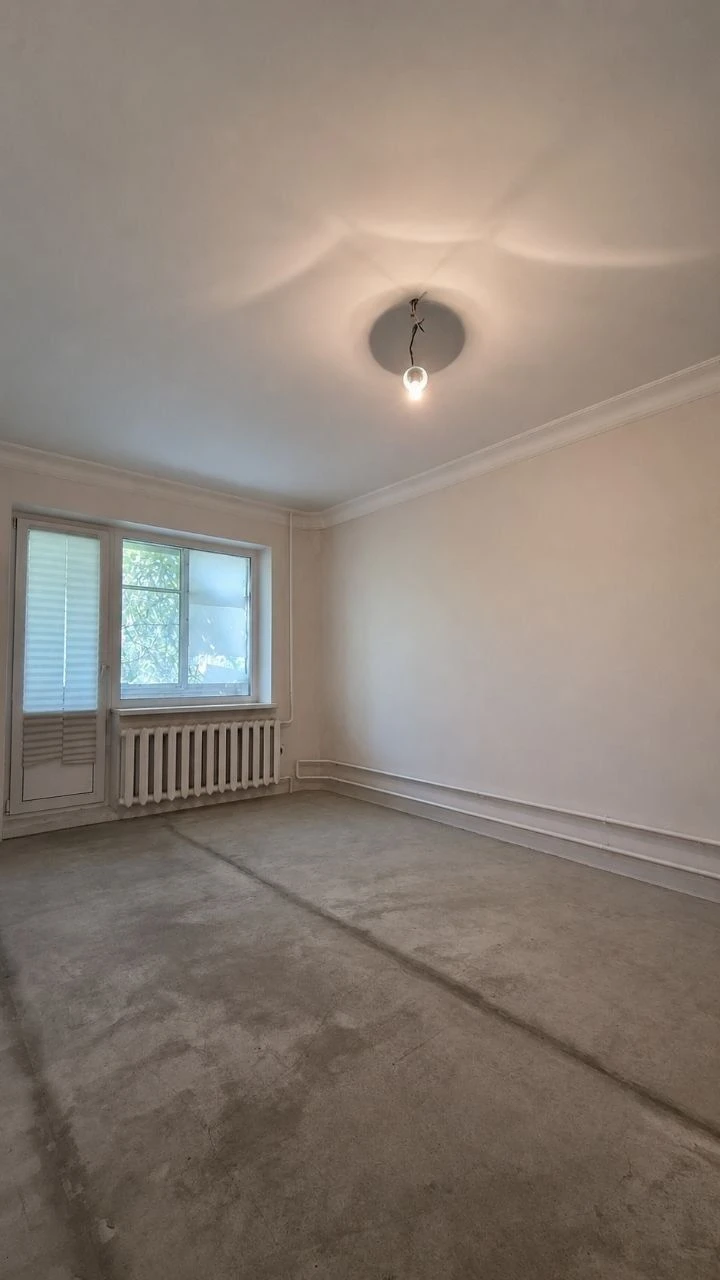 Two-bedroom apartment on Levneskyi 2nd floor – One of the main advantages