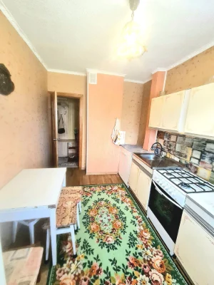 ТЕРМІНОВО Продаж трикімнатної (3-кімнатної) квартири на Маси