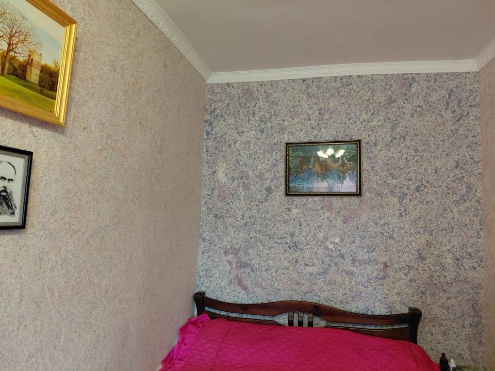 For Sale: 2-room apartment in the Center