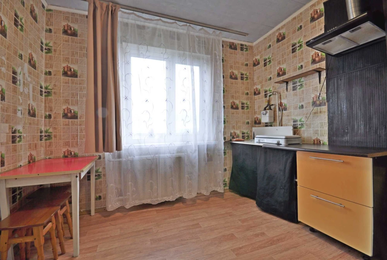 Квартира в центрі, вул. Зенітного полку 46.