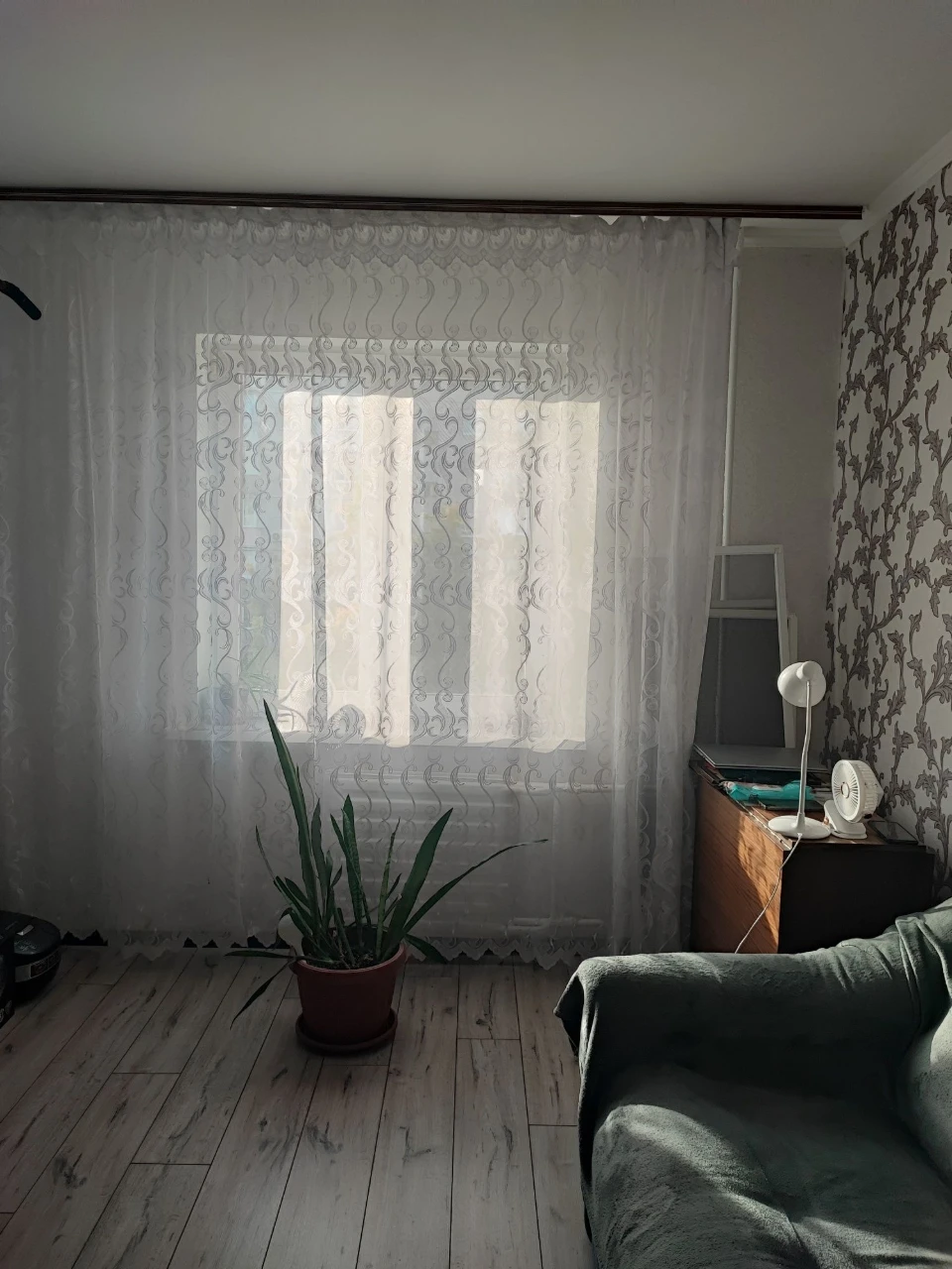 Продається 2-кімнатна  квартира  район Леваневського,