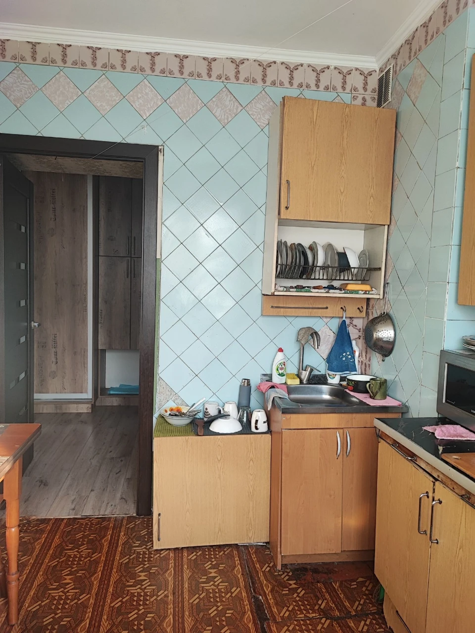 Продається 2-кімнатна  квартира  район Леваневського,