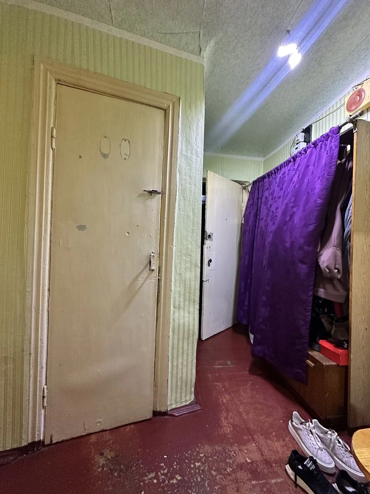 Продам 2х кімнатну квартиру вул.Торгова площа