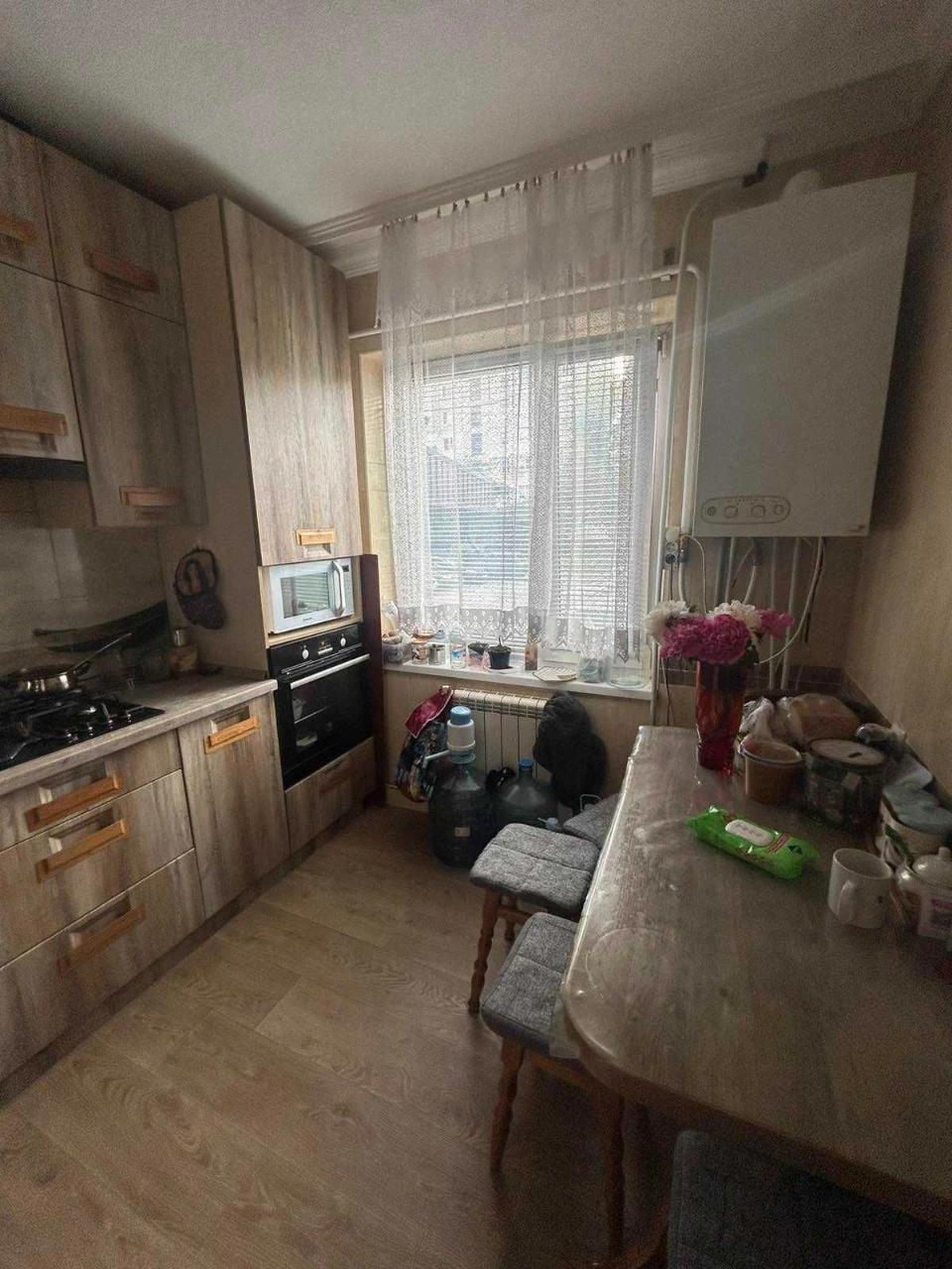 Продається 2-кімнатна квартира в Біла Церква, на Клініці, з автономним опаленням!