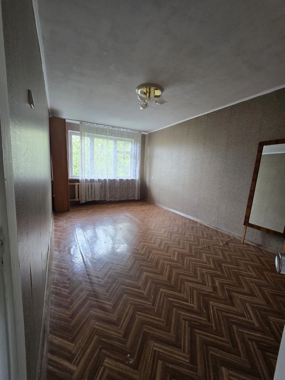 Продажа 3-комнатной квартиры с отдельными комнатами в Піонерс