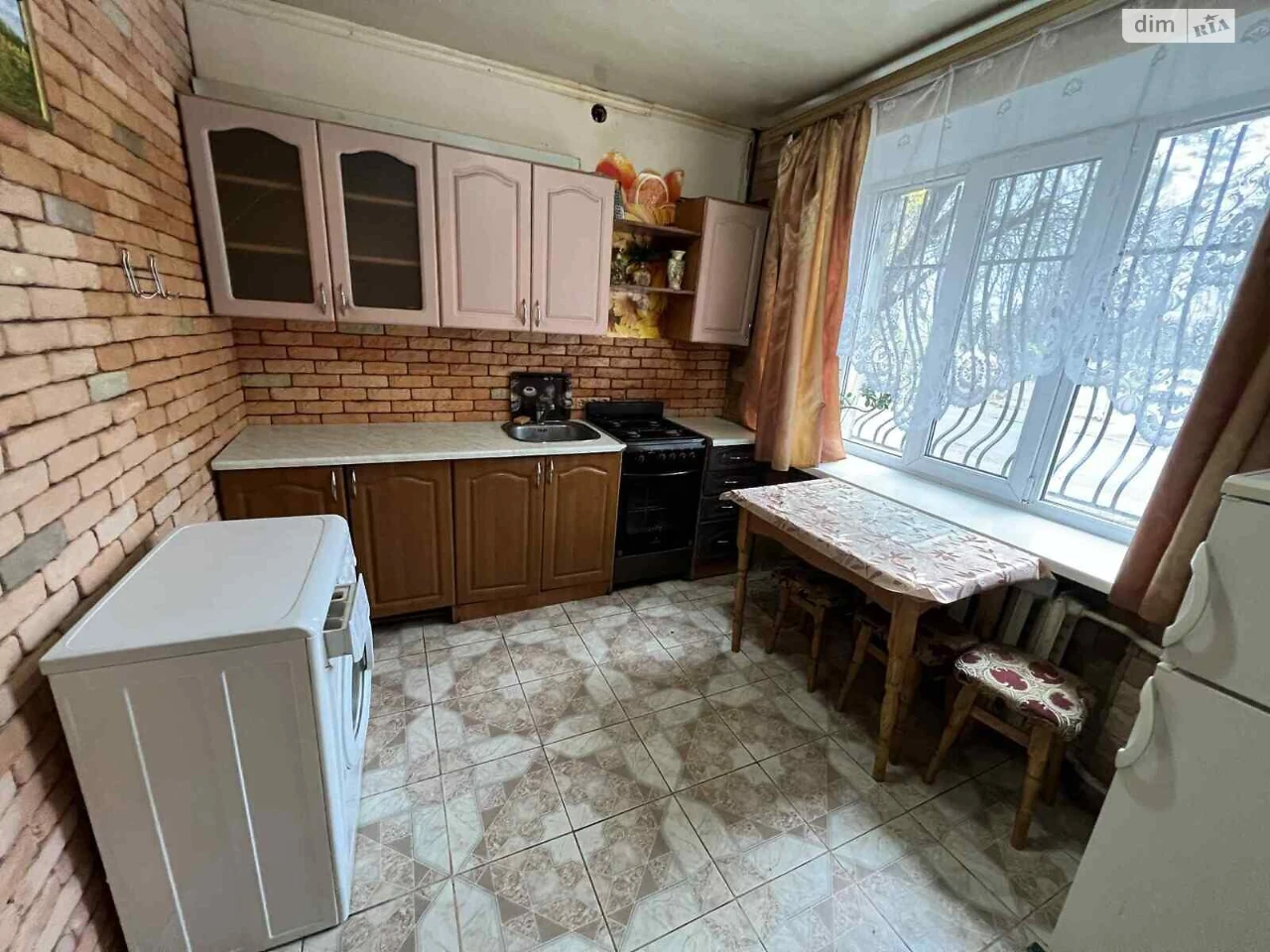 Продається Квартира в районі Гайок