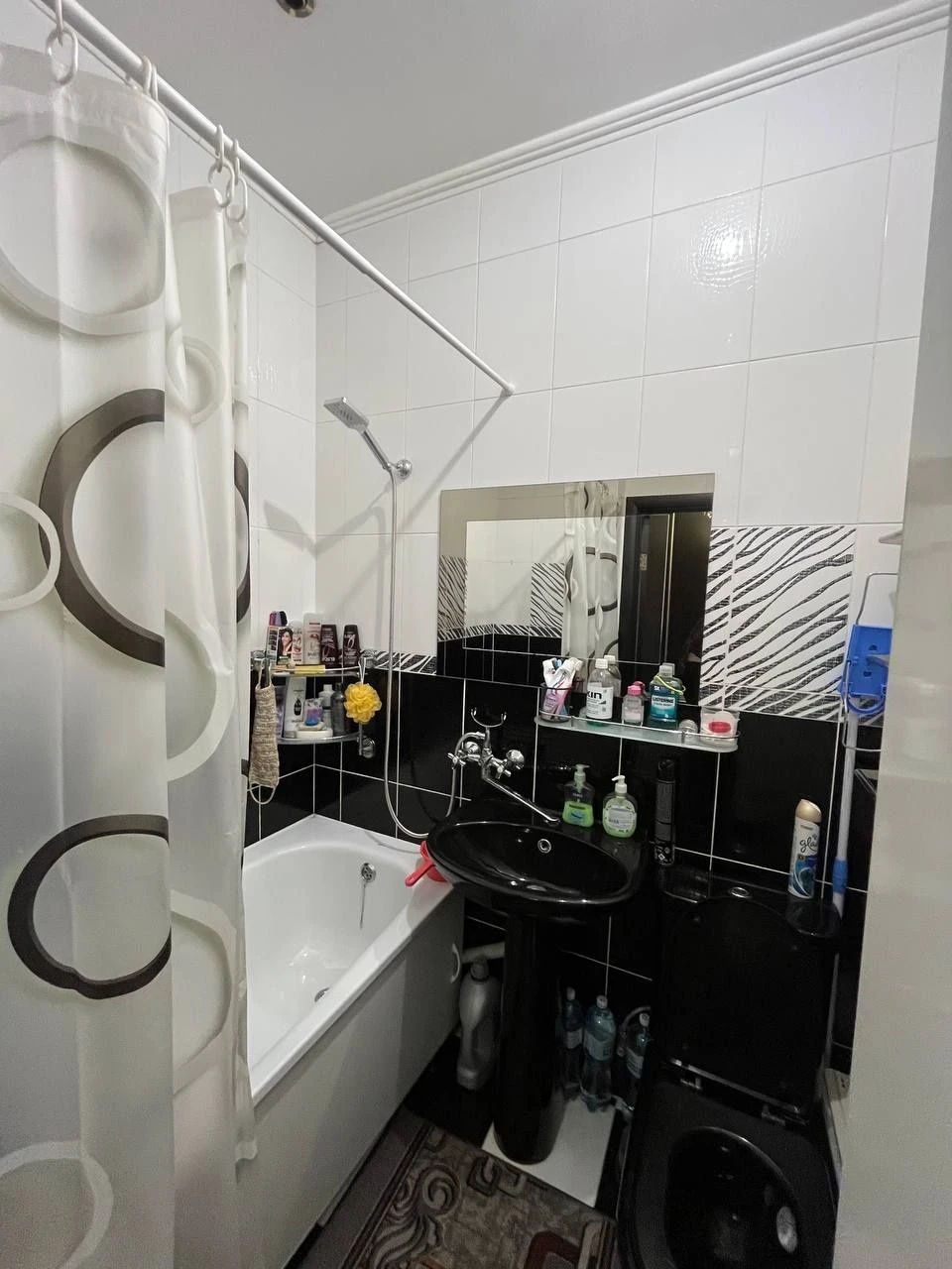 Продам 2к квартиру в Центрі міста