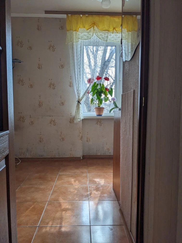 Продам Однокімнатну Квартиру