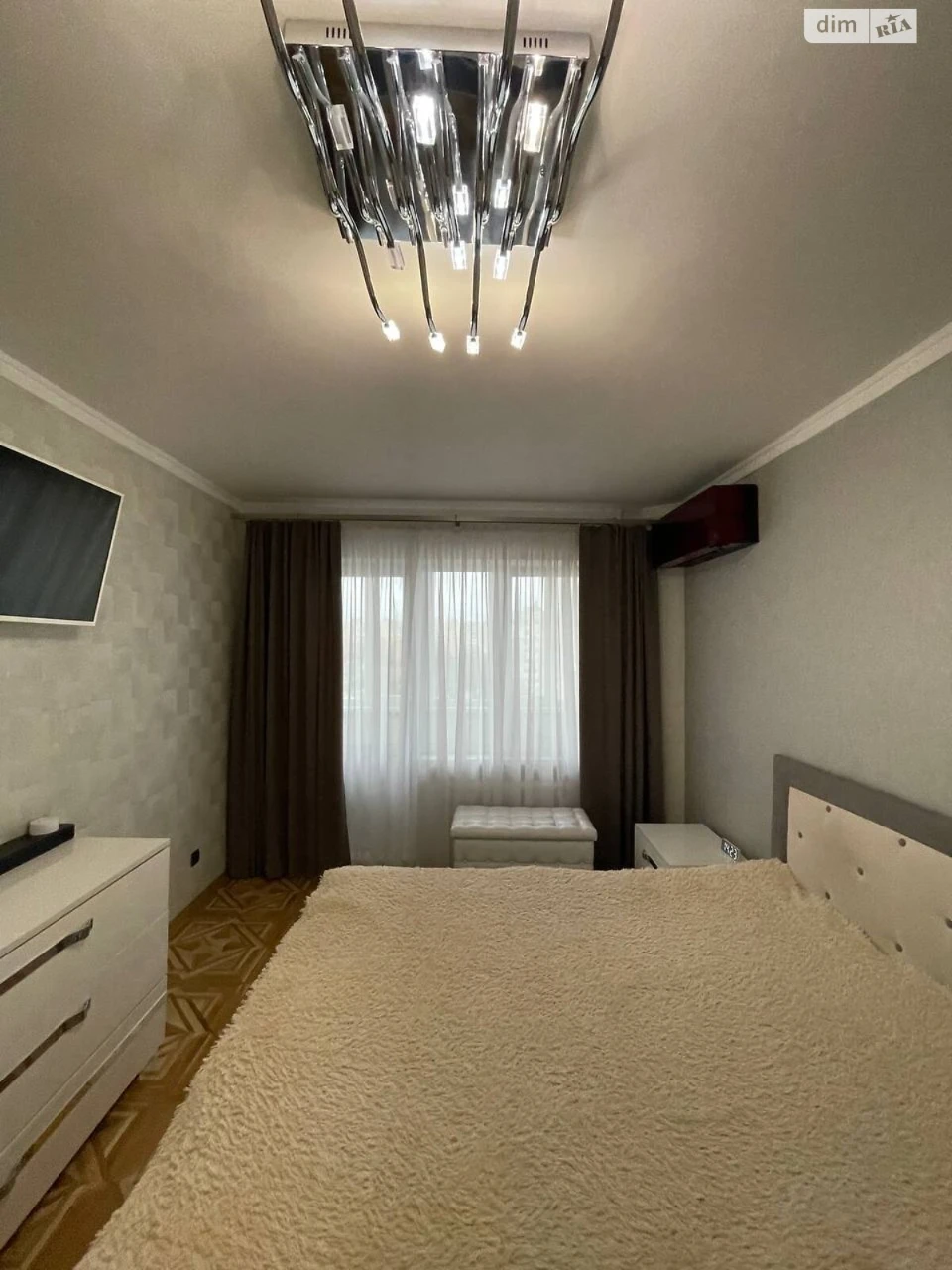 Продається квартира в ДНС