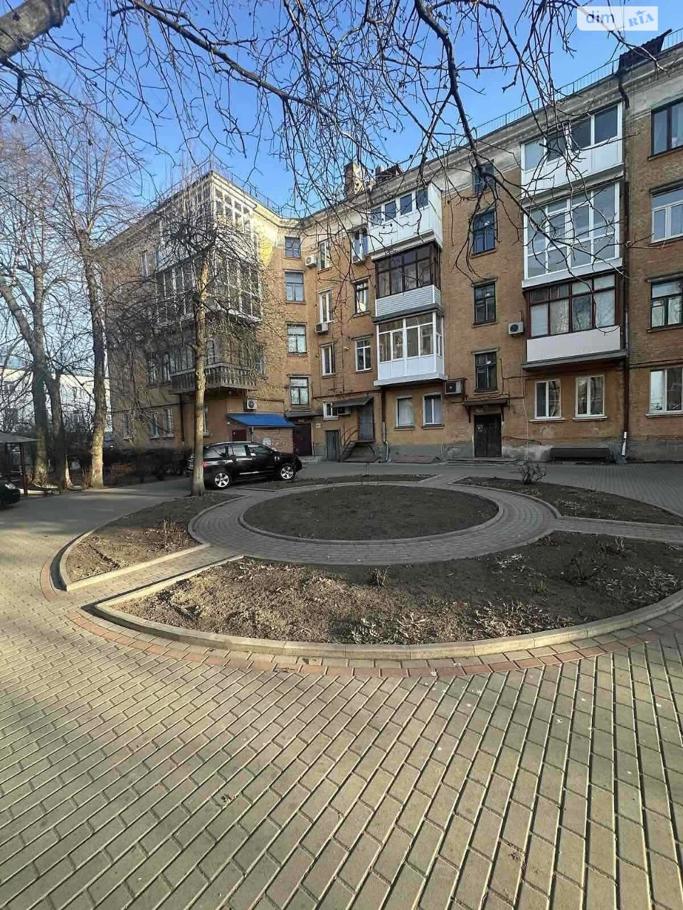 Продажа Квартира Центр