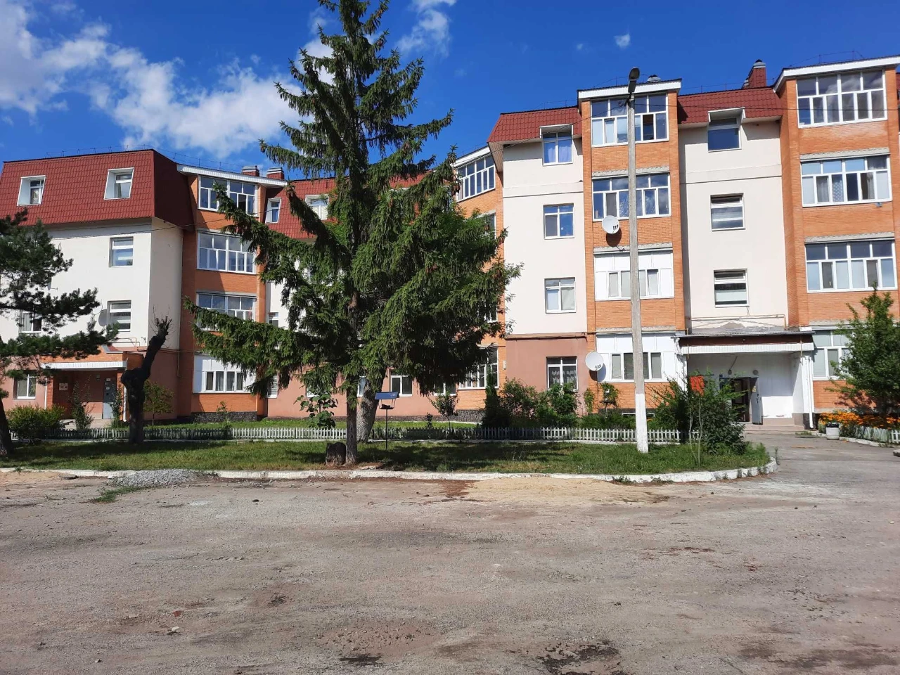 Продається 4-кімнатна квартира, вул. Гайок 224Б, Біла Церква