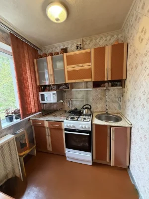 Розглядаємо сертифікати .Центр міста.Продаж 2 кімнатної квар