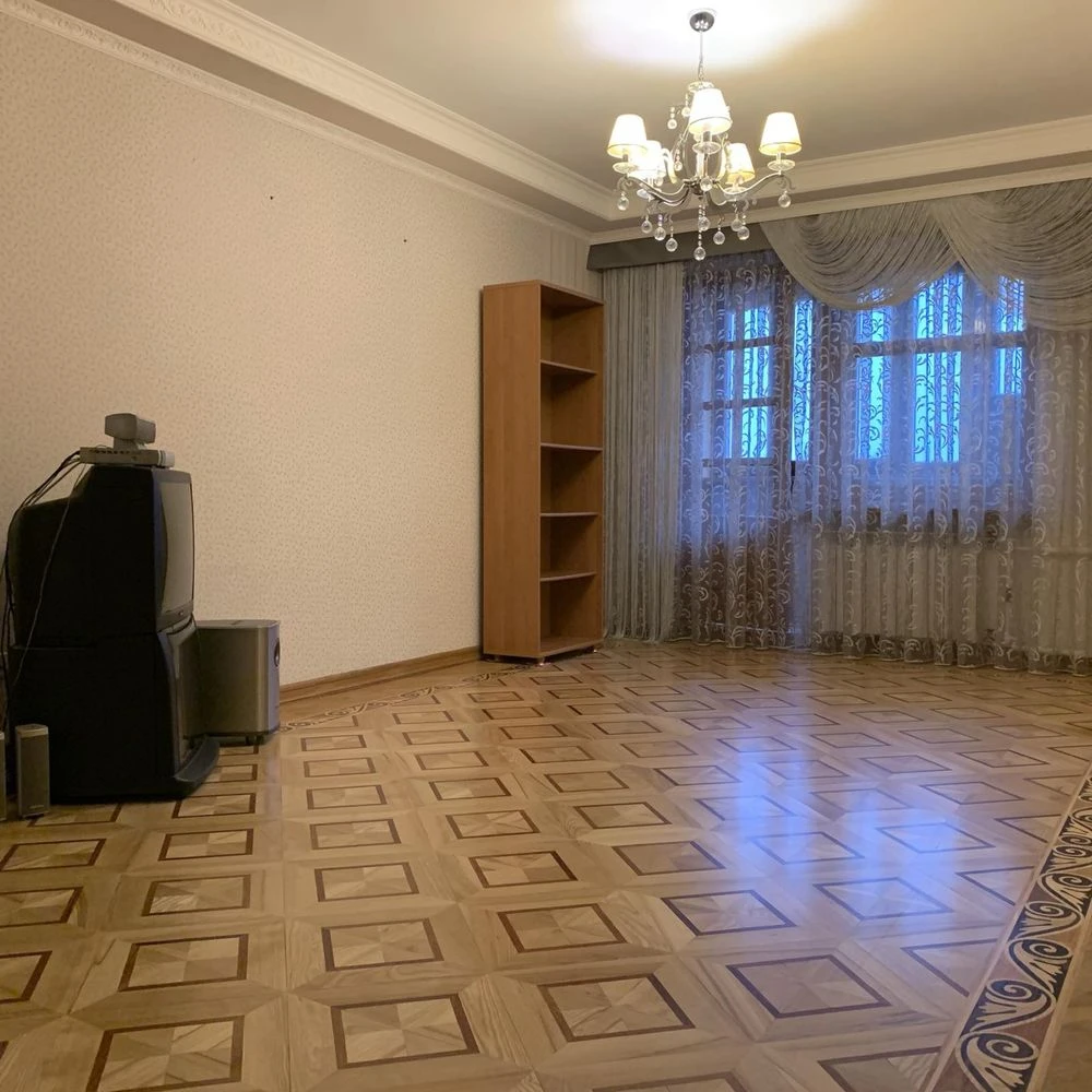 Продається чудова квартира в районі «Вокзальна»!