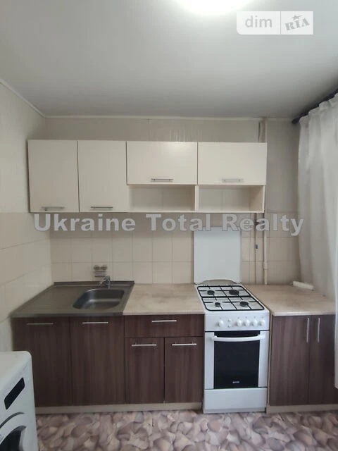For sale 1-room apartment 36 sq. m. on Zhylyanska Street 76 • ID 345970