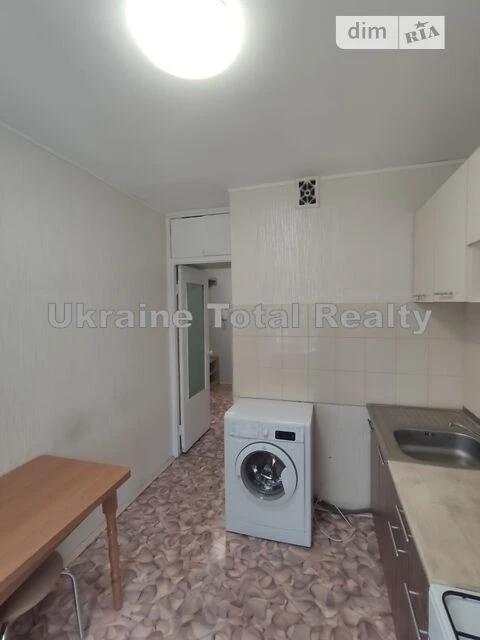 For sale 1-room apartment 36 sq. m. on Zhylyanska Street 76 • ID 345970