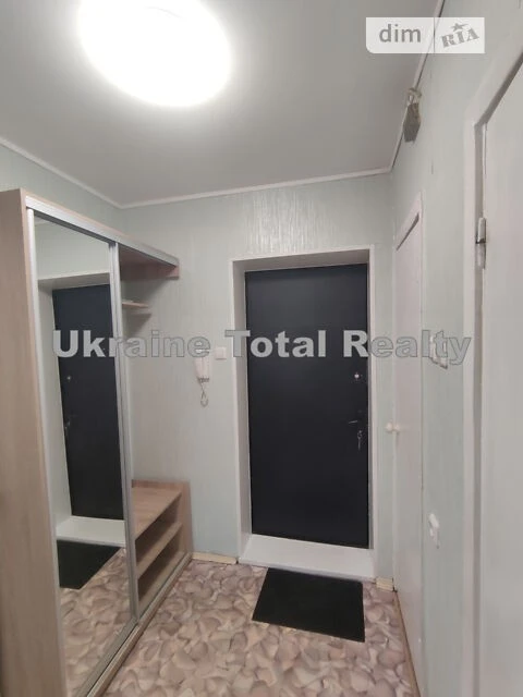 For sale 1-room apartment 36 sq. m. on Zhylyanska Street 76 • ID 345970