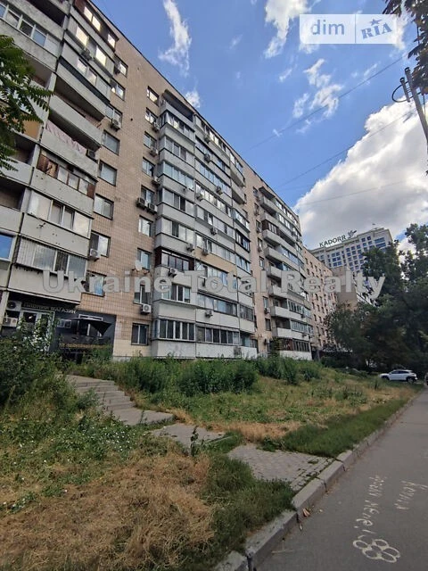 For sale 1-room apartment 36 sq. m. on Zhylyanska Street 76 • ID 345970