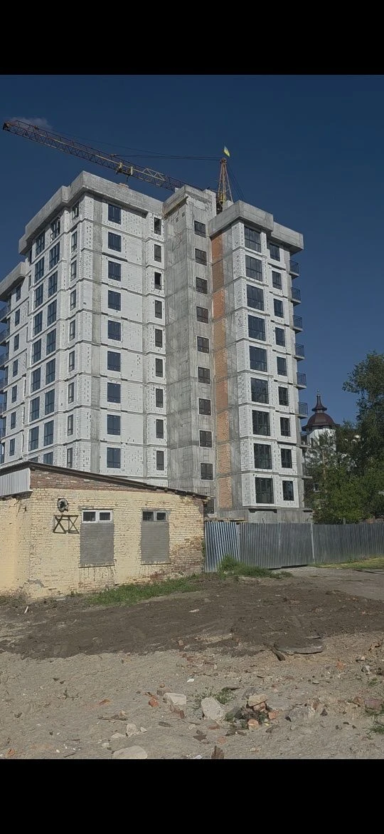 Продам 1 кімнатну квартиру ЖК Юрʼїв