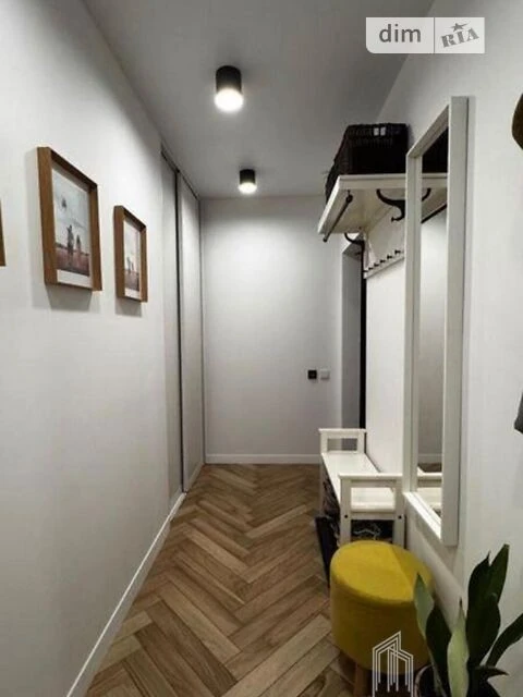 Sale of 2-room apartment 62.3 sq. m. on Kakhovska Street 62 • ID 3442