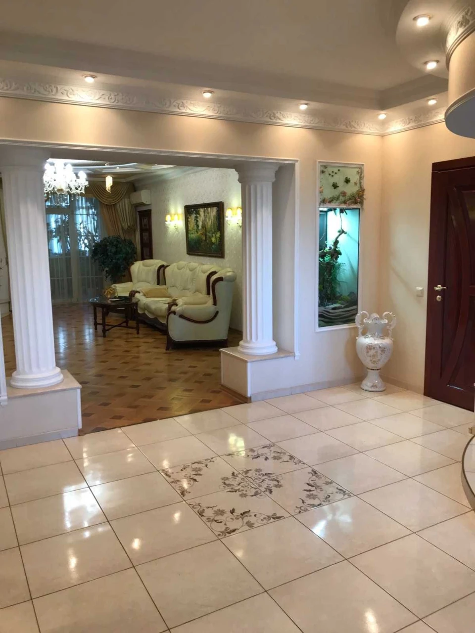 For Sale: 4-Bedroom Apartment in Pishchan