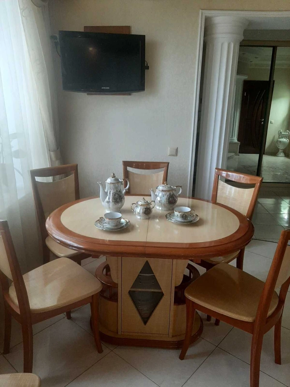 For Sale: 4-Bedroom Apartment in Pishchan