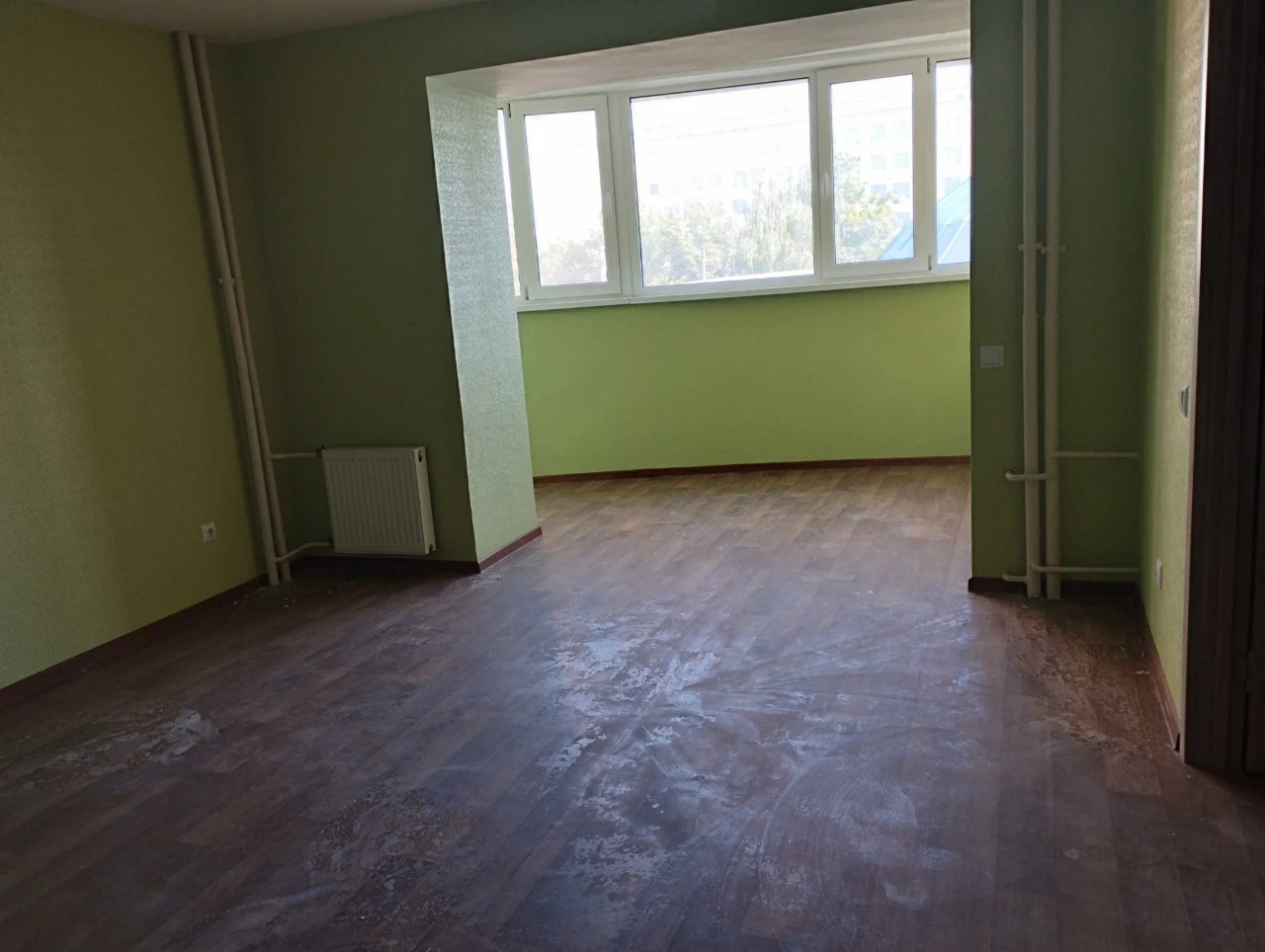 Продаю 3-комнатную квартиру в новостройке на Леваневского