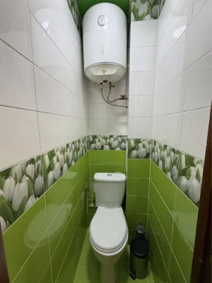 Продається 2/2/5, вул. Курсова, 40, Центр города