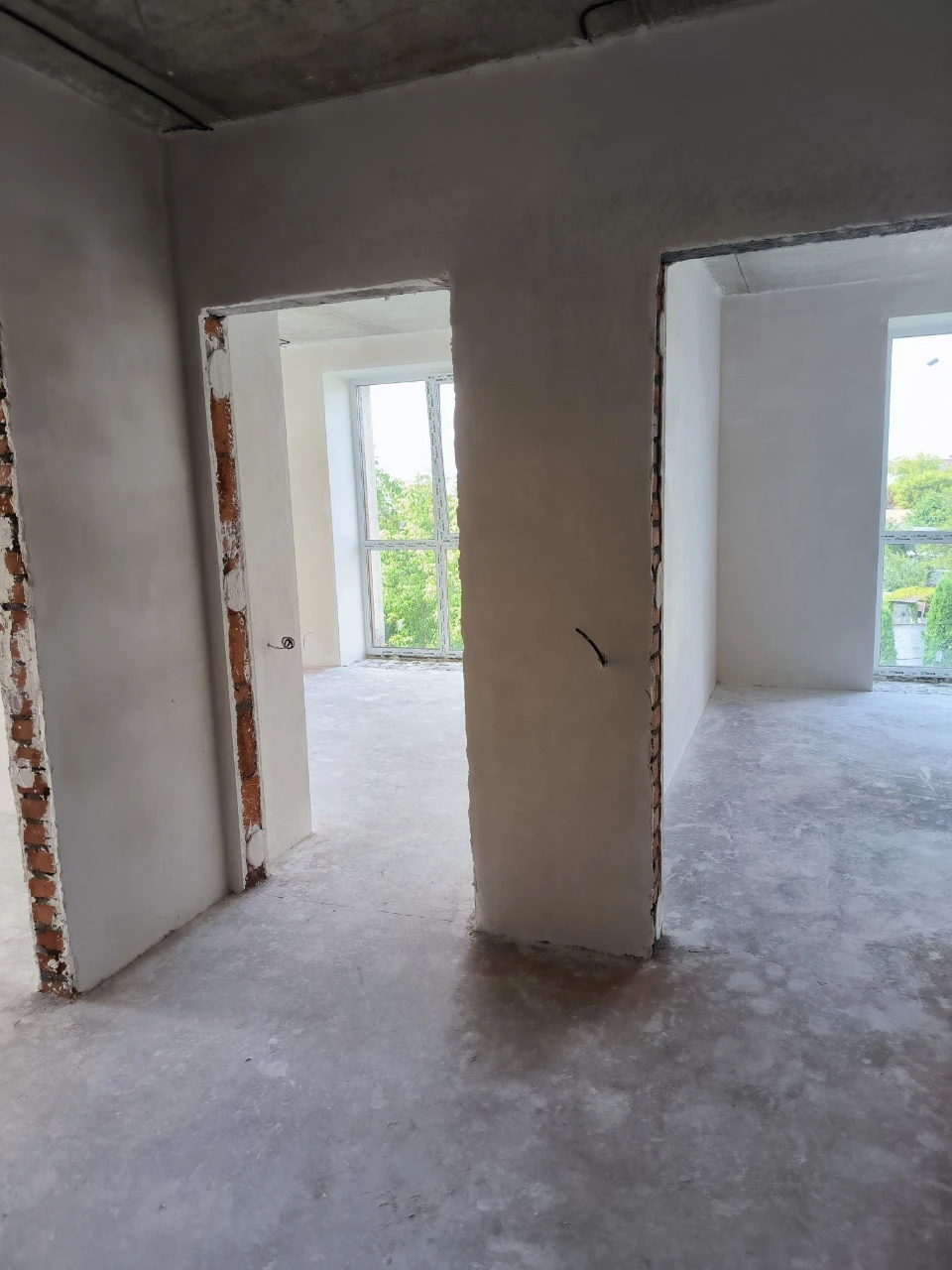 Продається 2-кімнатна квартира в ЖК "Кошерний" в центрі міста