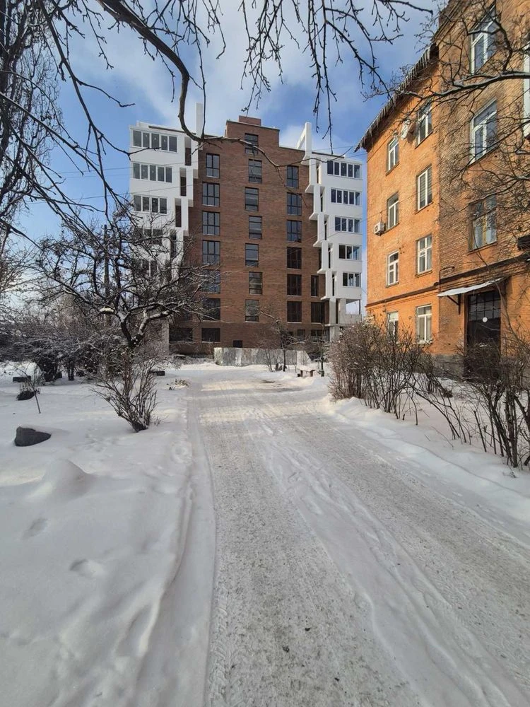 Продається 2-кімнатна квартира в ЖК "Кошерний" в центрі міста