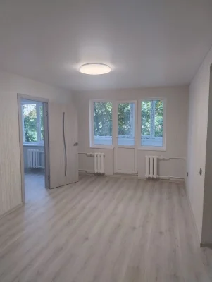 Продажа 2-комнатной квартиры в центре города Белая Церковь, 2 этаж.