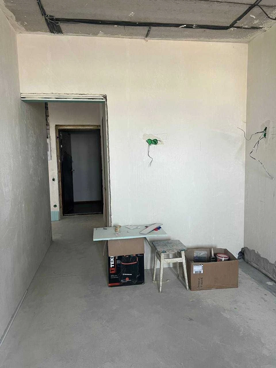 For Sale: Two-room apartment in a new building on Vokzalna Street