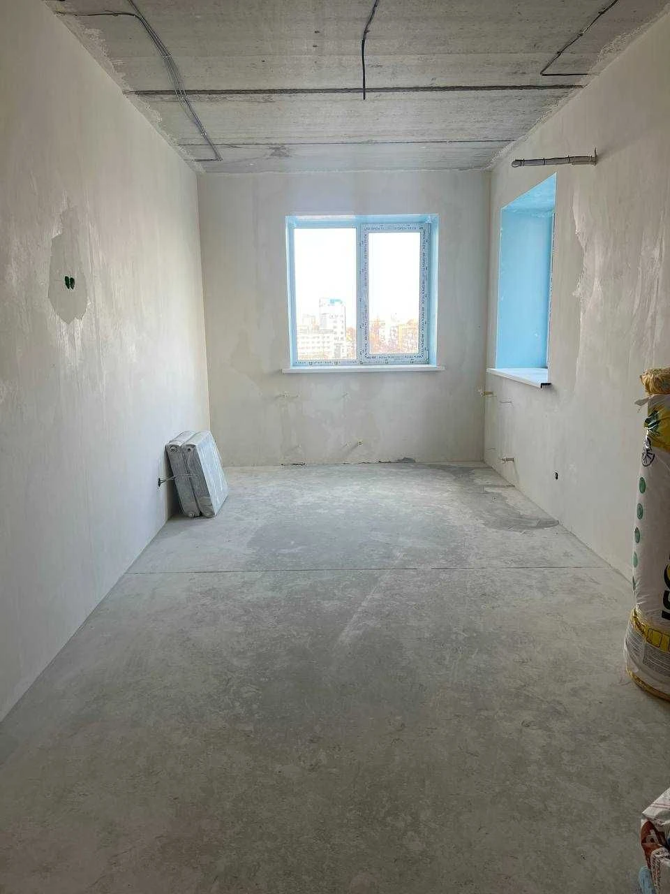 For Sale: Two-room apartment in a new building on Vokzalna Street