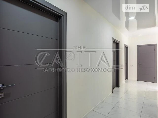 Продаж 3к квартири 117 кв. м на вул. Михайла Максимовича 3Г