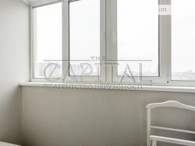 Продаж 3к квартири 117 кв. м на вул. Михайла Максимовича 3Г