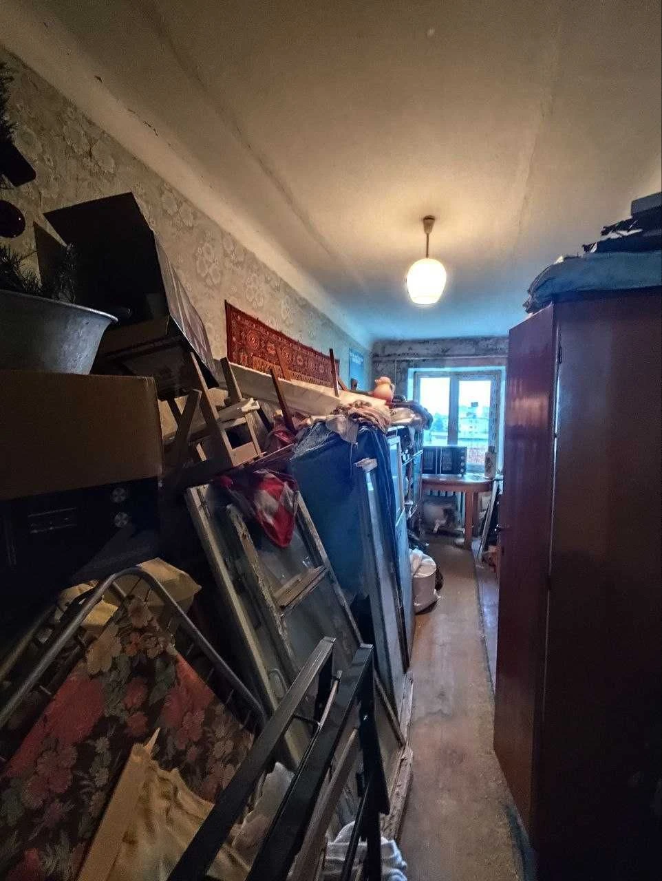 Sale of a 2-room apartment on Vokzalna Street