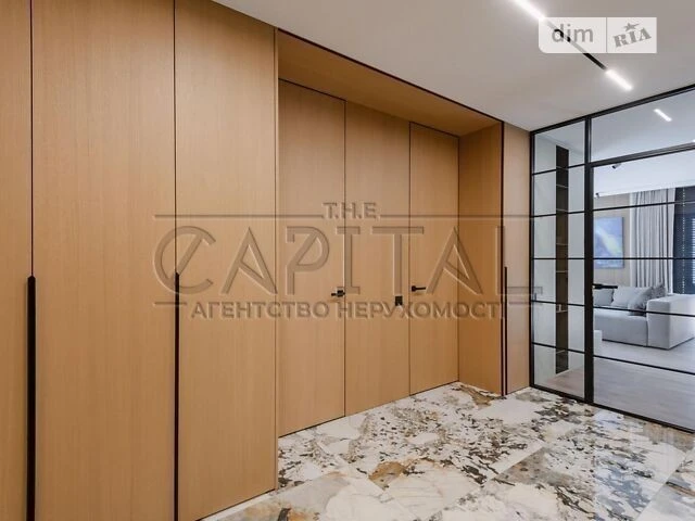 Sale of 3-room apartment 118.7 sq. m. on Predslavynska Street 42 • I