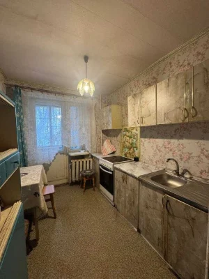 Продам 3к квартиру 70 м2 ж/м Тополь 1 дом ЮМЗ
