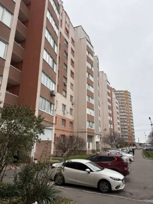 Продаж 2-кімнатна в ремонті Цегляний будинок Біла Церква