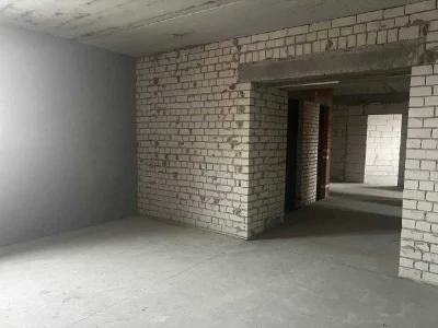 Продається 3-кімнатна квартира в новобудові без комісії на Вокзальній, штукатурка