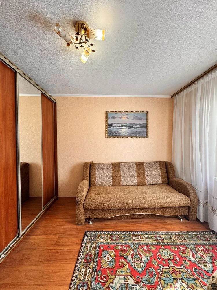 Продаж квартири 100 м.кв з індивідуальним опаленням