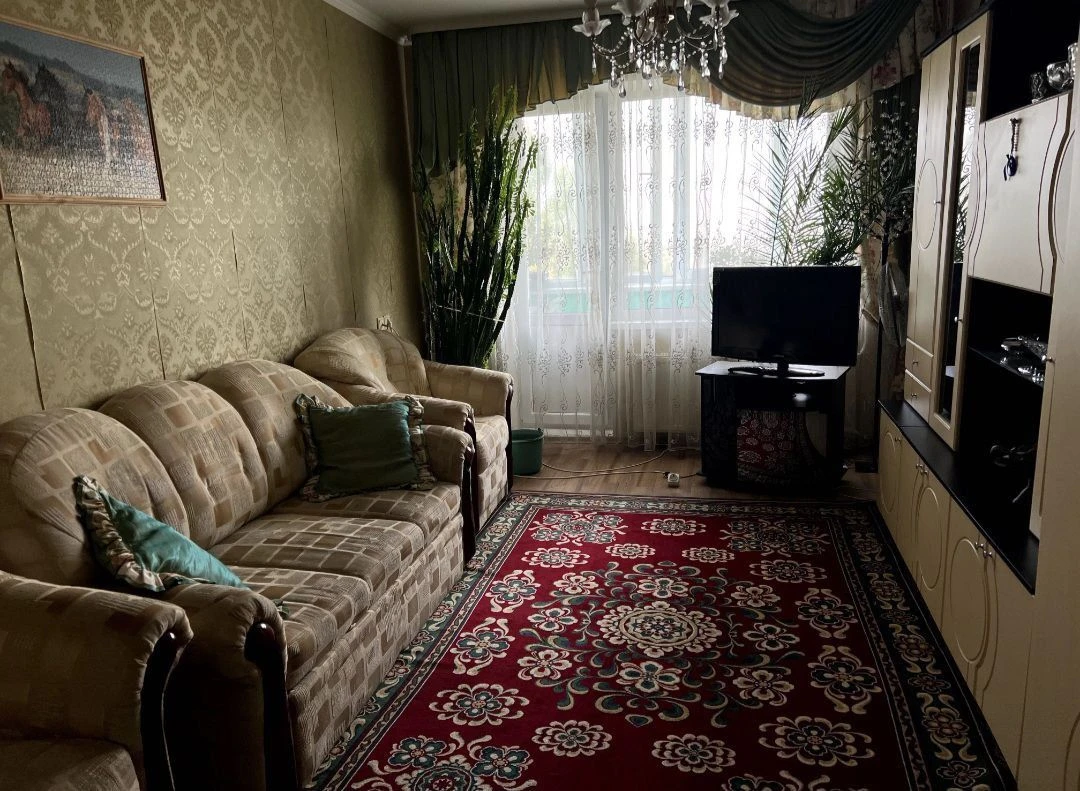 Продажа 3-комнатной квартиры в районе Леваневского