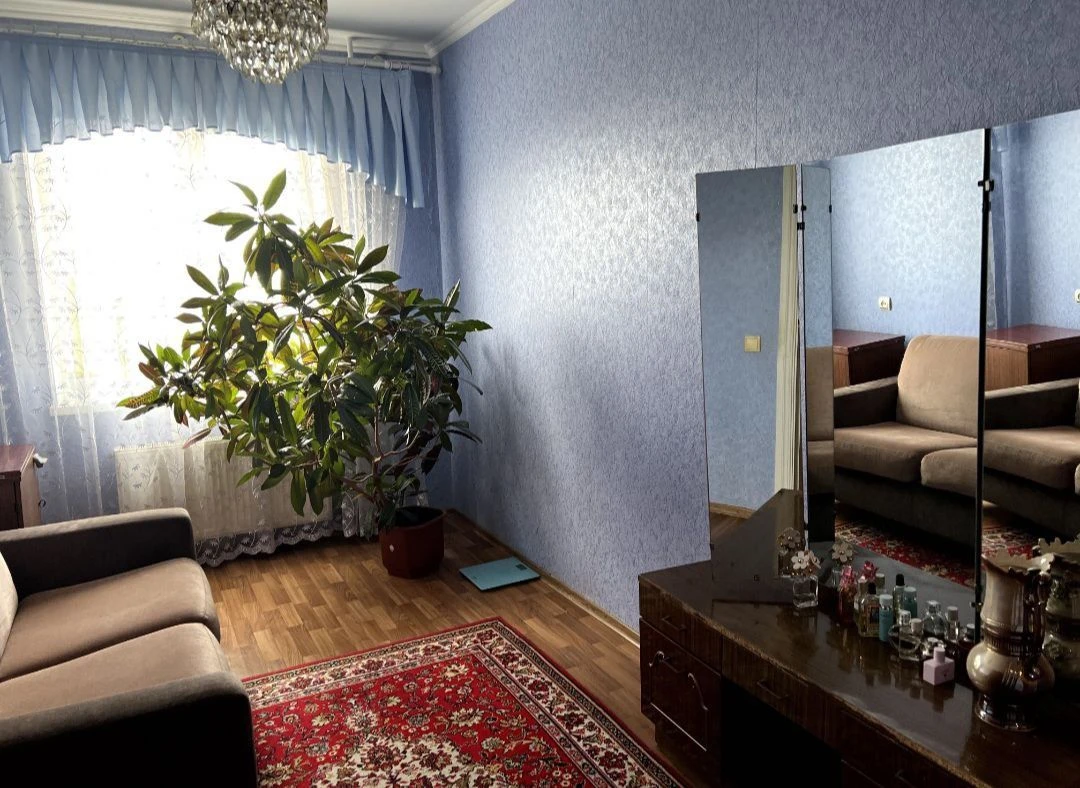 Продажа 3-комнатной квартиры в районе Леваневского