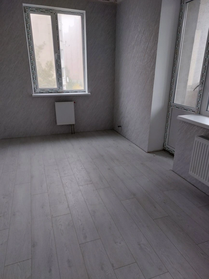 Selling a new apartment