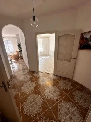 Продажа однокомнатной квартиры 52 м², 1 этаж, ОБНОВЛЕНА, ВА